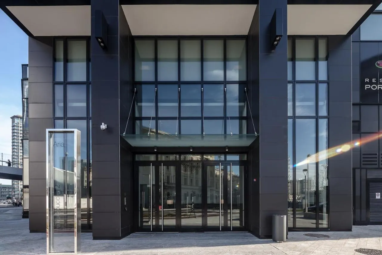 Stylish Elegant Apartment In Torre Solaria With Exclusive Milan'S View Milan